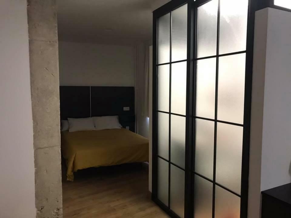 Hotel Trefacio Zamora Bagian luar foto